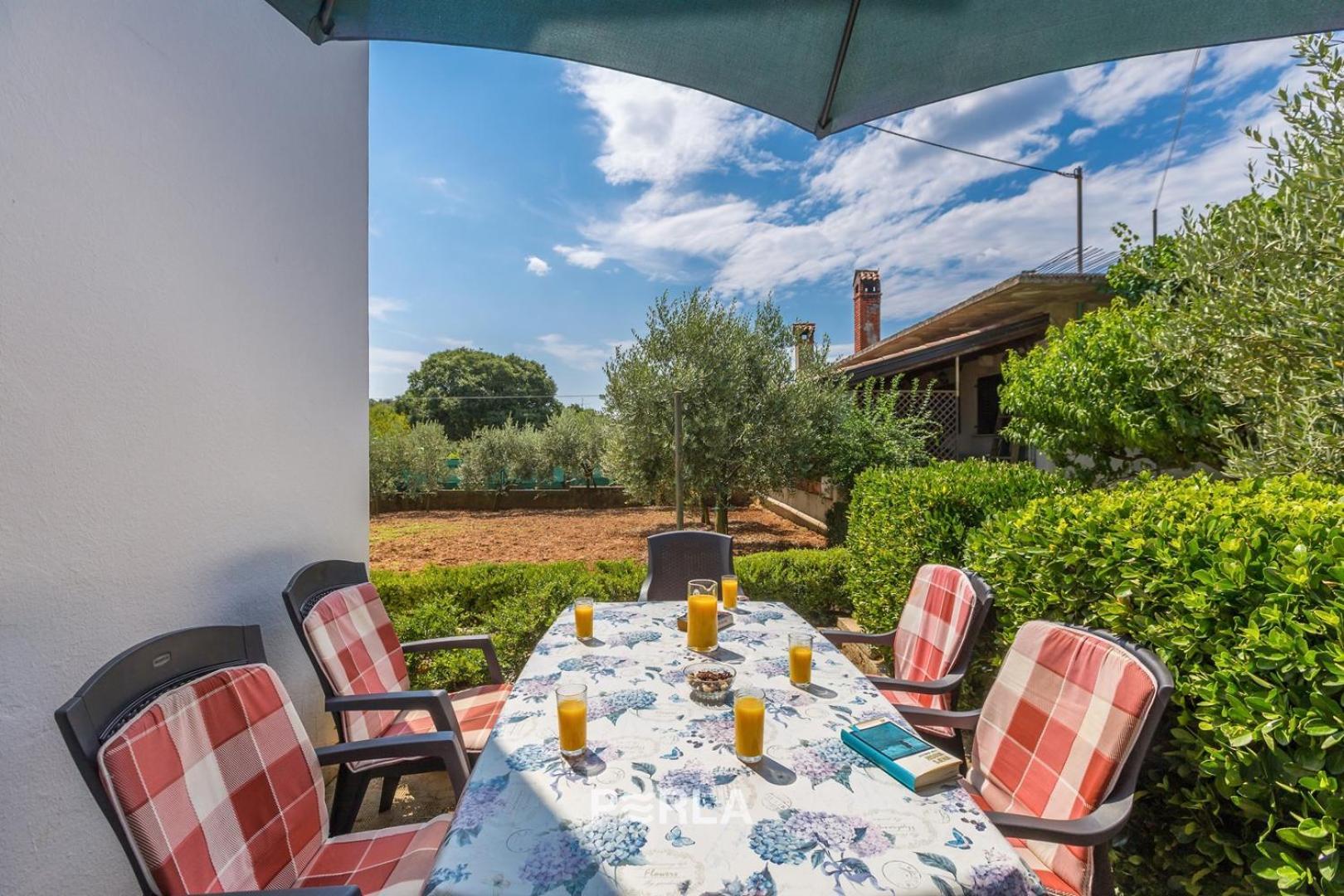 Apartman Sophie With Garden Near Beautiful *